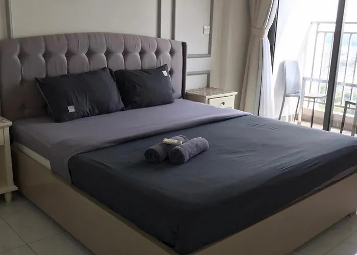 Cbd Luxury Apartment In Rivergate Building