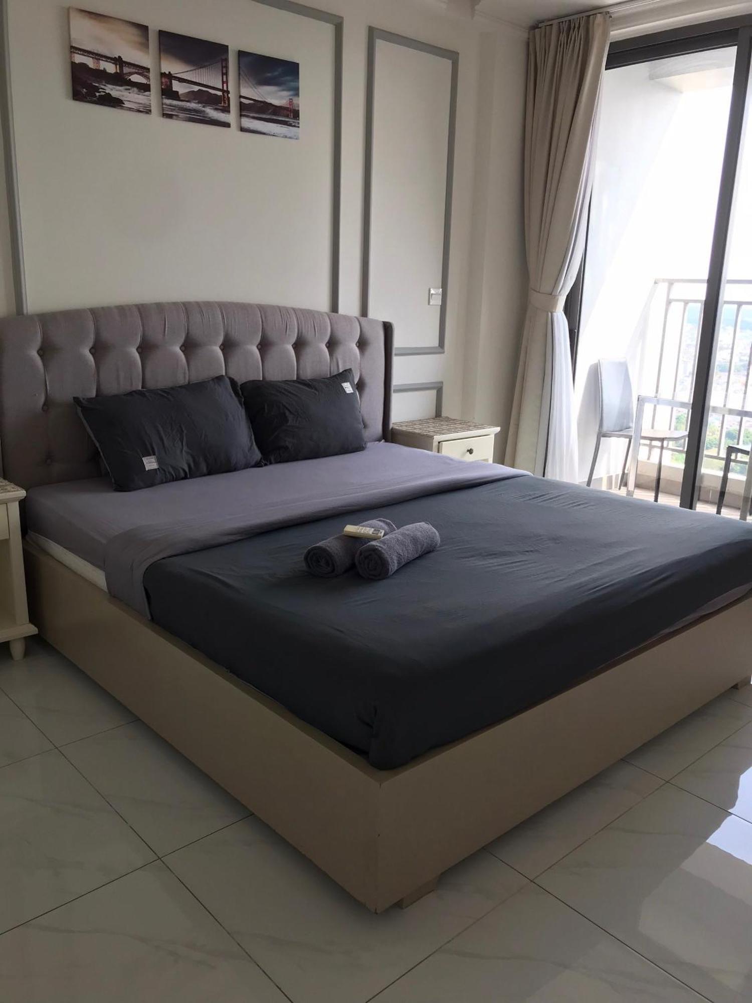 Cbd Luxury In Rivergate Building Apartment